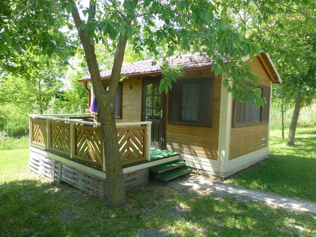 Lipót Termál Camping Exterior foto